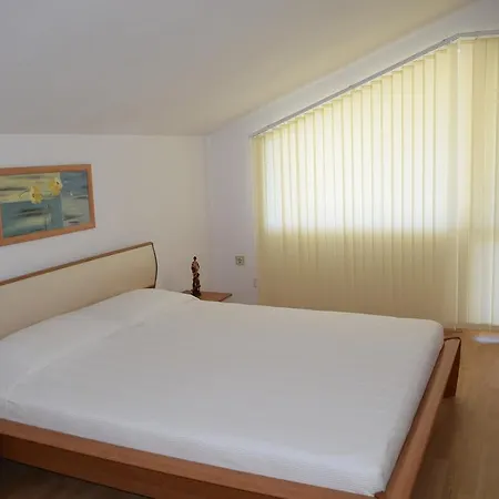 Hotell Hotel Eva Ravda