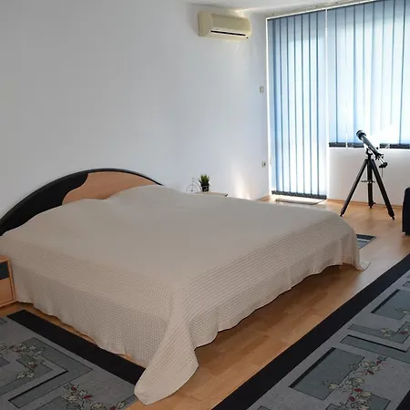 Hotell Hotel Eva Ravda