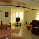 Eva Hotel 2*