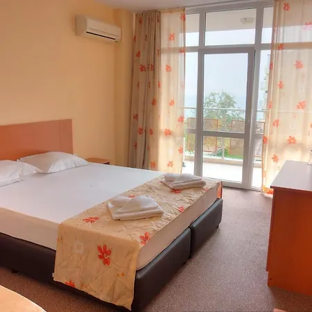 Hotel Hotel Eva Ravda