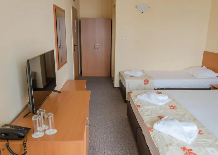 Hotel Hotel Eva Ravda