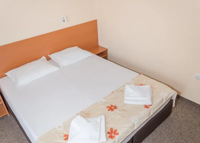 Hotel Hotel Eva Ravda